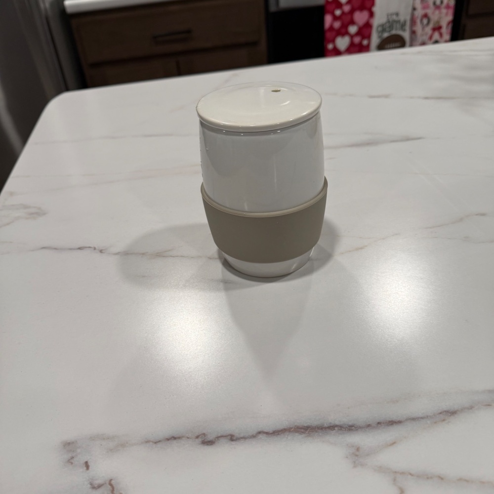 The Pampered Chef Ceramic Egg Cooker #1529 - Picture 7 of 8